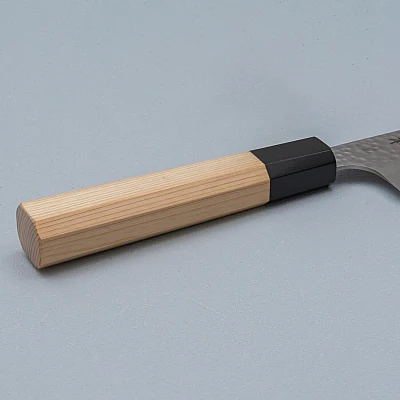 Kazoku Uteki Premium Hinoki Gyuto 21 cm